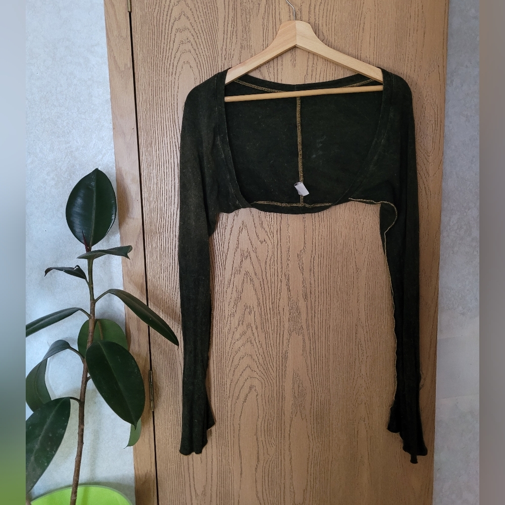 Angelrox Scoop Neck Tank Top M/L Shrug Cozy Sleeves Distressed Green OS - Picture 3 of 16